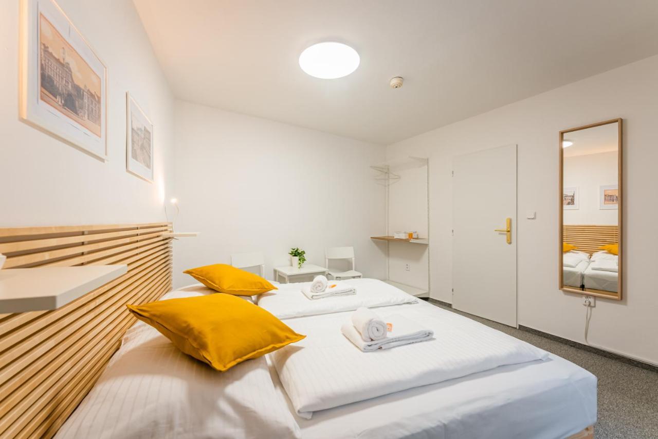 Self-Service Hotel Ostas Praha Dış mekan fotoğraf