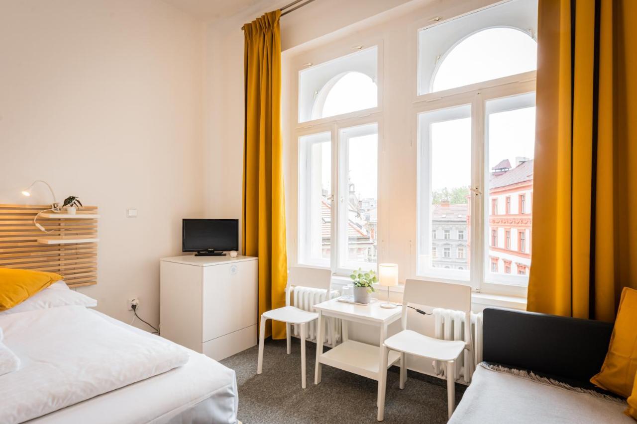 Self-Service Hotel Ostas Praha Dış mekan fotoğraf