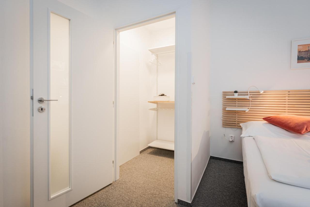Self-Service Hotel Ostas Praha Dış mekan fotoğraf