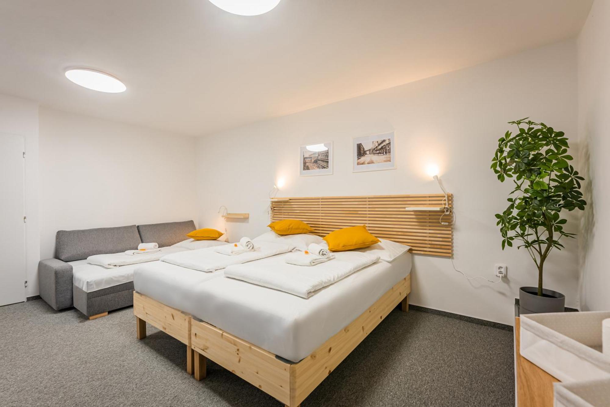 Self-Service Hotel Ostas Praha Dış mekan fotoğraf