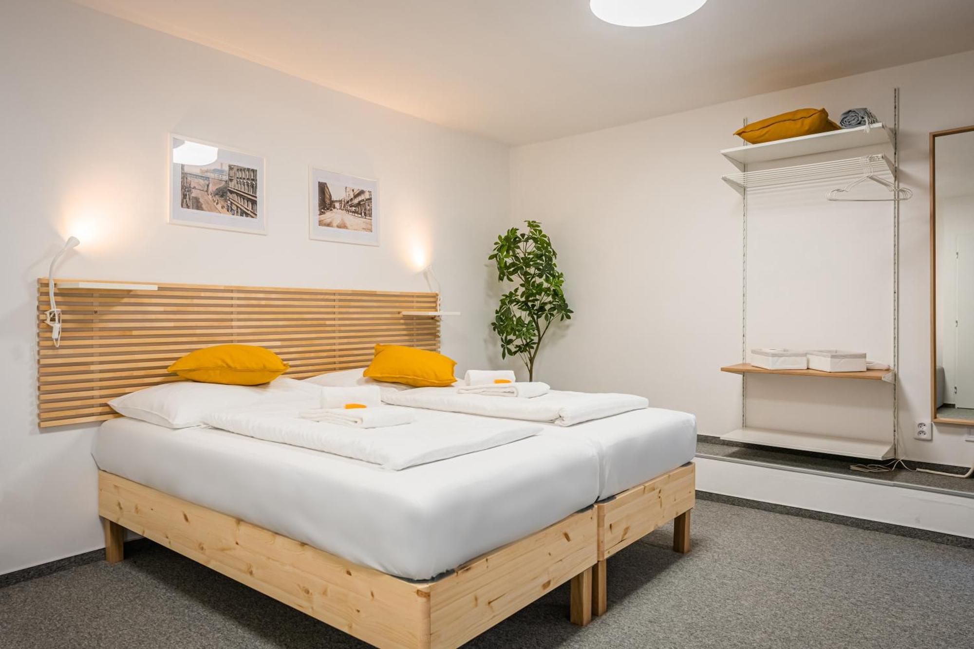 Self-Service Hotel Ostas Praha Dış mekan fotoğraf